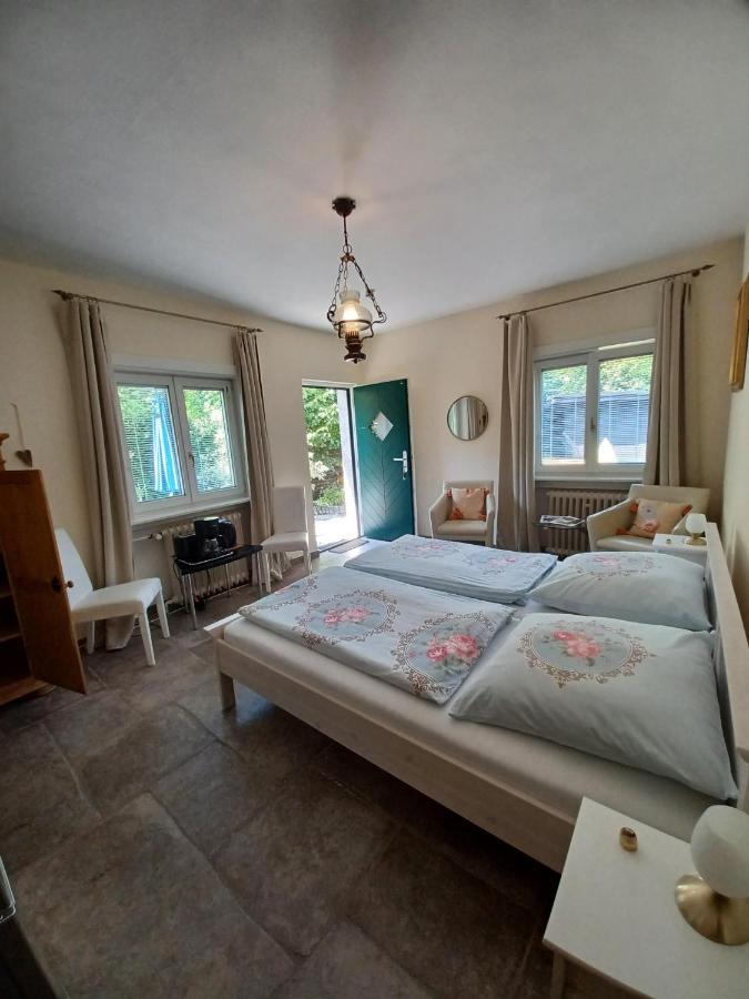 Romy Mit 3 Gaestezimmer Appartamento *